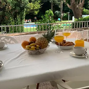 Lovely Center Garden Views 130 Marbella